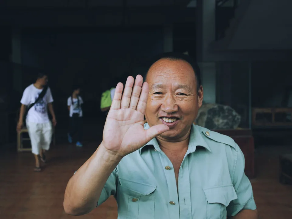 Ảnh chân dung Lê Thị Huệ 98